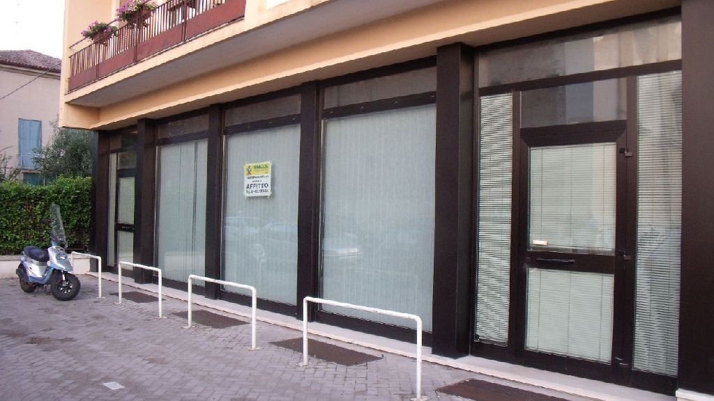 wpid-13869_ufficilocazioni.jpg