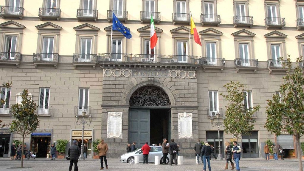 wpid-23763_sedecomunenapoli.jpg