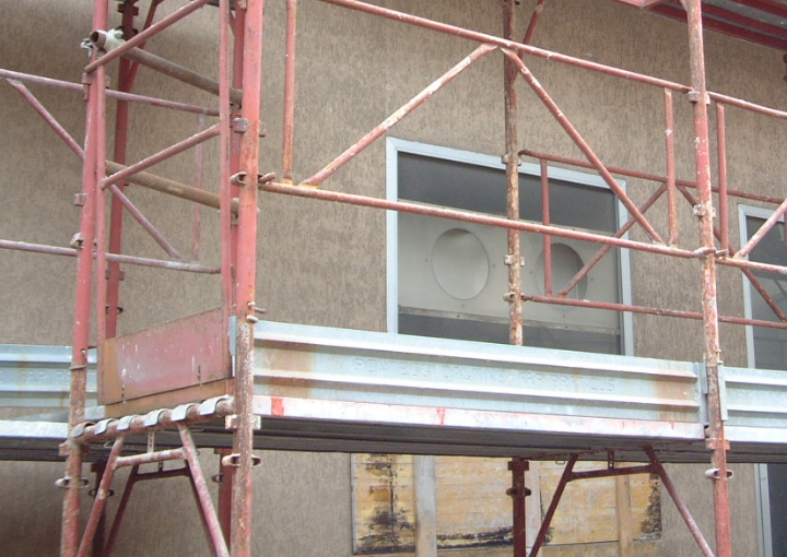 Tavole_fermapiede_Aperture_Cantiere