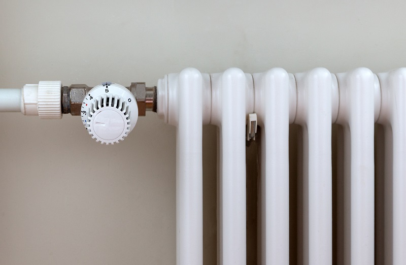 heat regulator on radiator